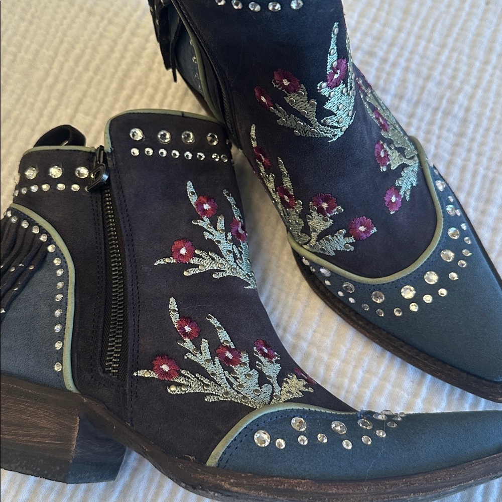 New Double D Ranch x Old Gringo Camila Cactus Embellished Boots